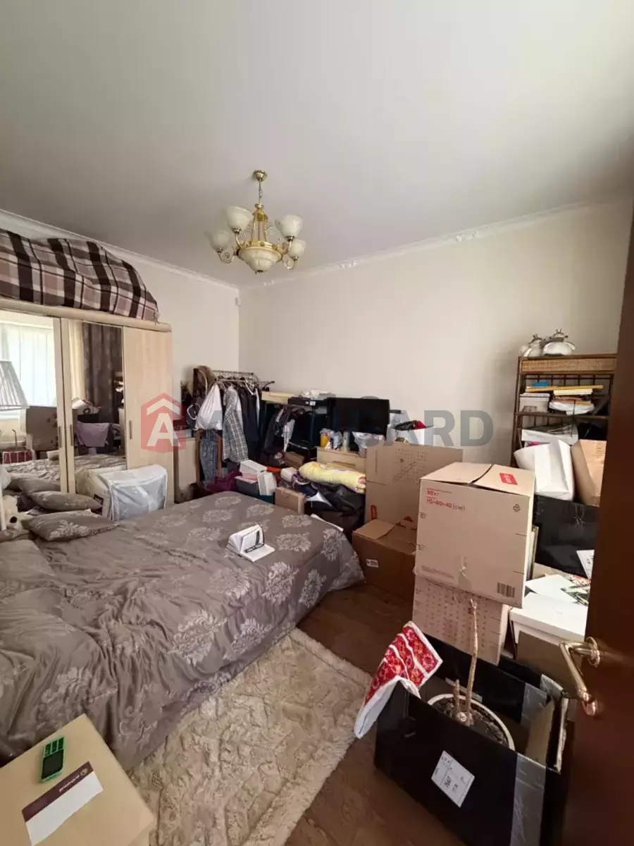 3 ��. ��������, 110/-/- ��. �., 4/10 ������ ���� 9