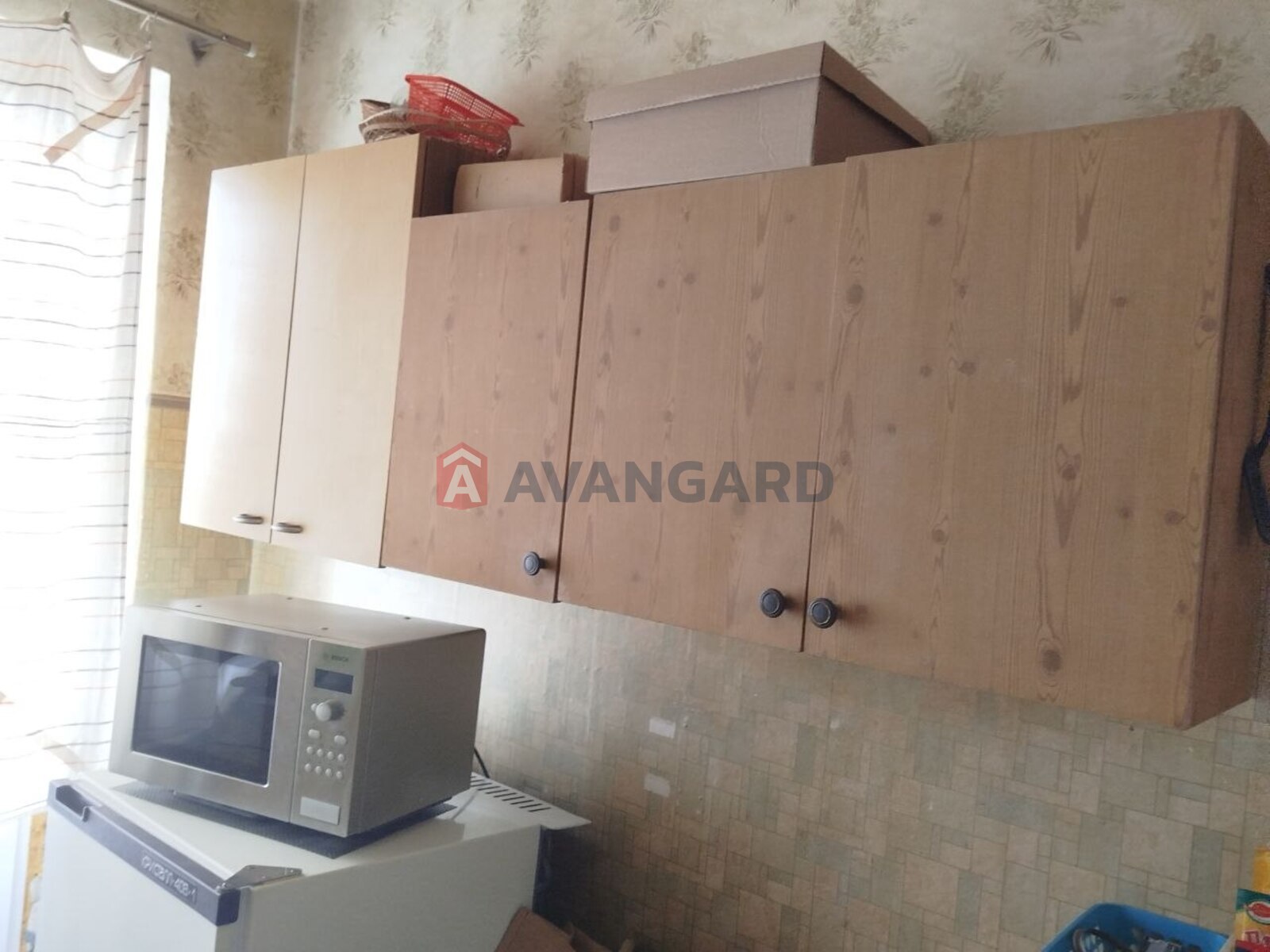 3 ��. ��������, 65/-/9 ��. �., 12/14 ������ ���� 3