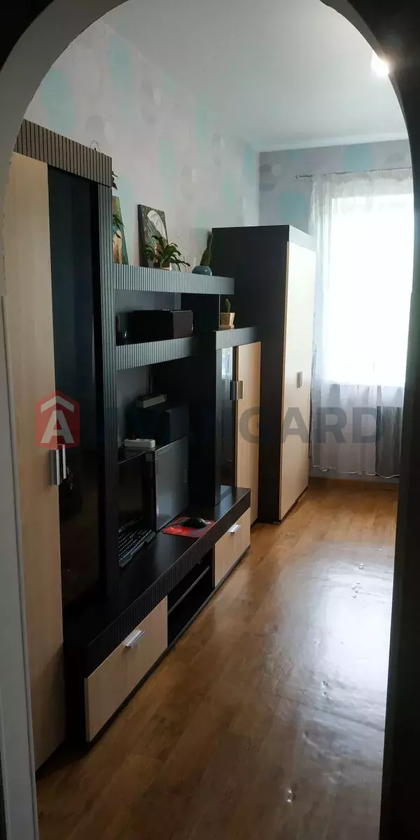 1 ��. ��������, 23/-/6 ��. �., 3/4 ������ ���� 6