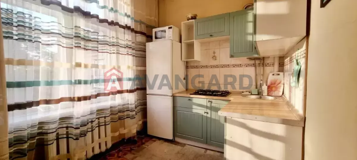 2 ��. ��������, 51/25/9 ��. �., 4/5 ������ ���� 12