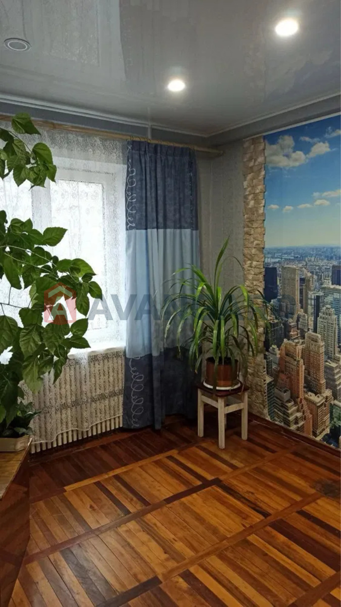 3 ��. ��������, 68/-/7 ��. �., 8/9 ������ ���� 8