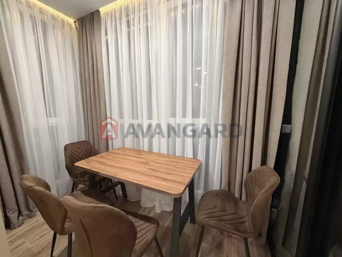 2 ��. ��������, 73/40/15 ��. �., 6/10 ������ ���� 6