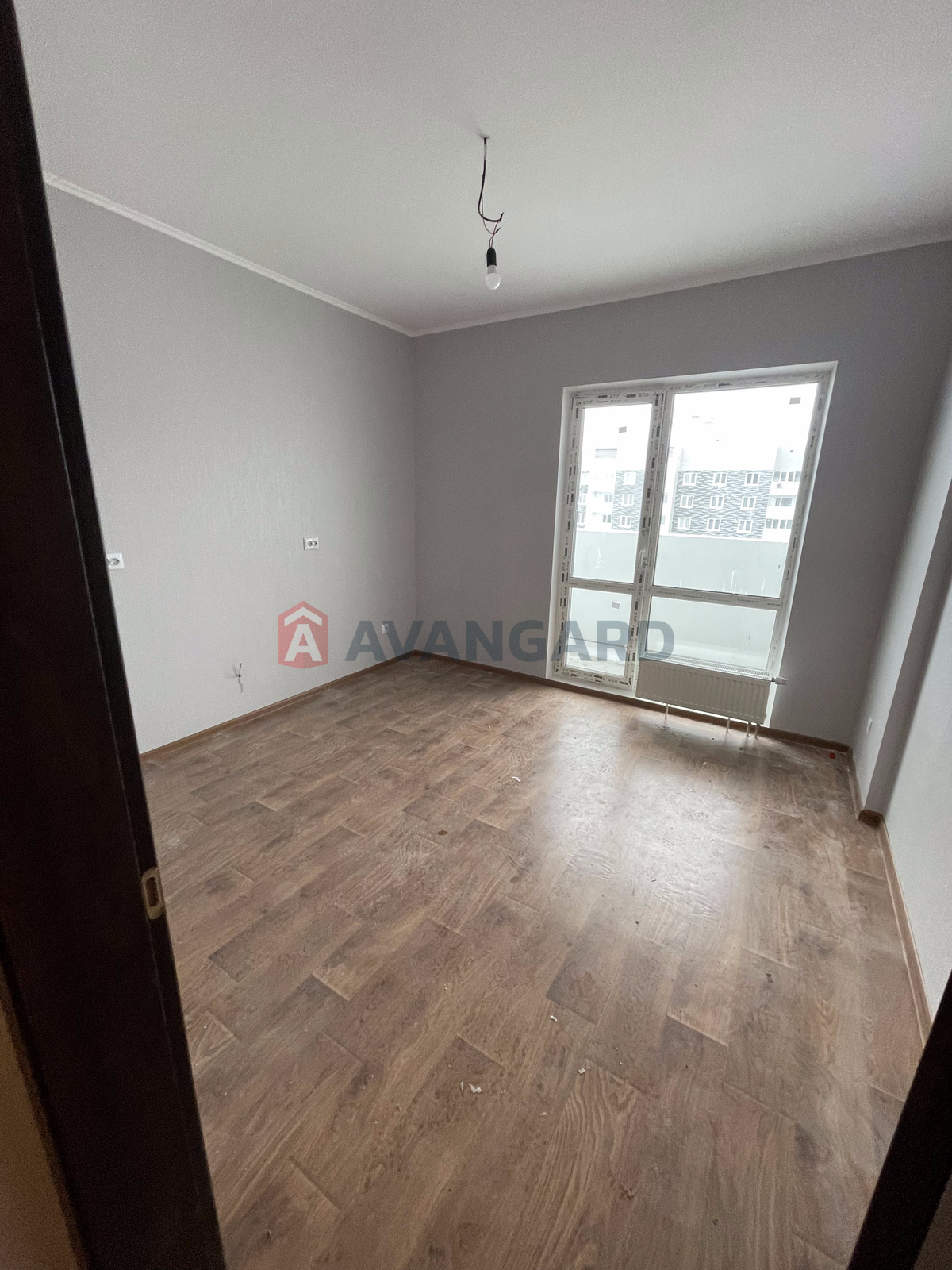 1 ��. ��������, 47/-/12 ��. �., 23/25 ������ ���� 12