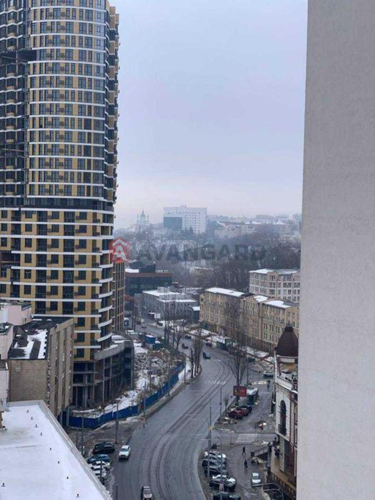 2 ����. ��������, 68/-/12 ��. �., 13/17 ���� ���� 7