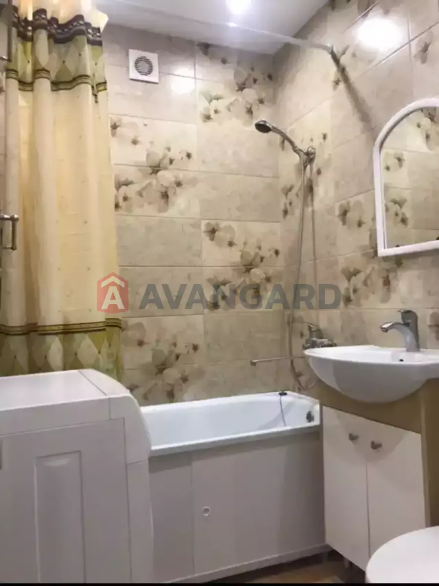 1 . , 33/-/- . ., 2/5   8