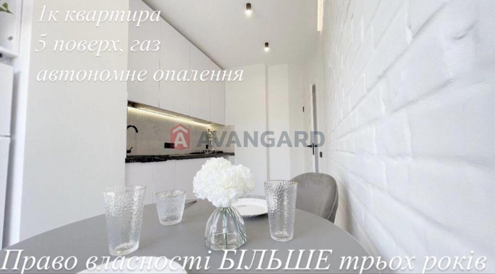 2 ����. ��������, 32/-/10 ��. �., 5/10 ���� ���� 1