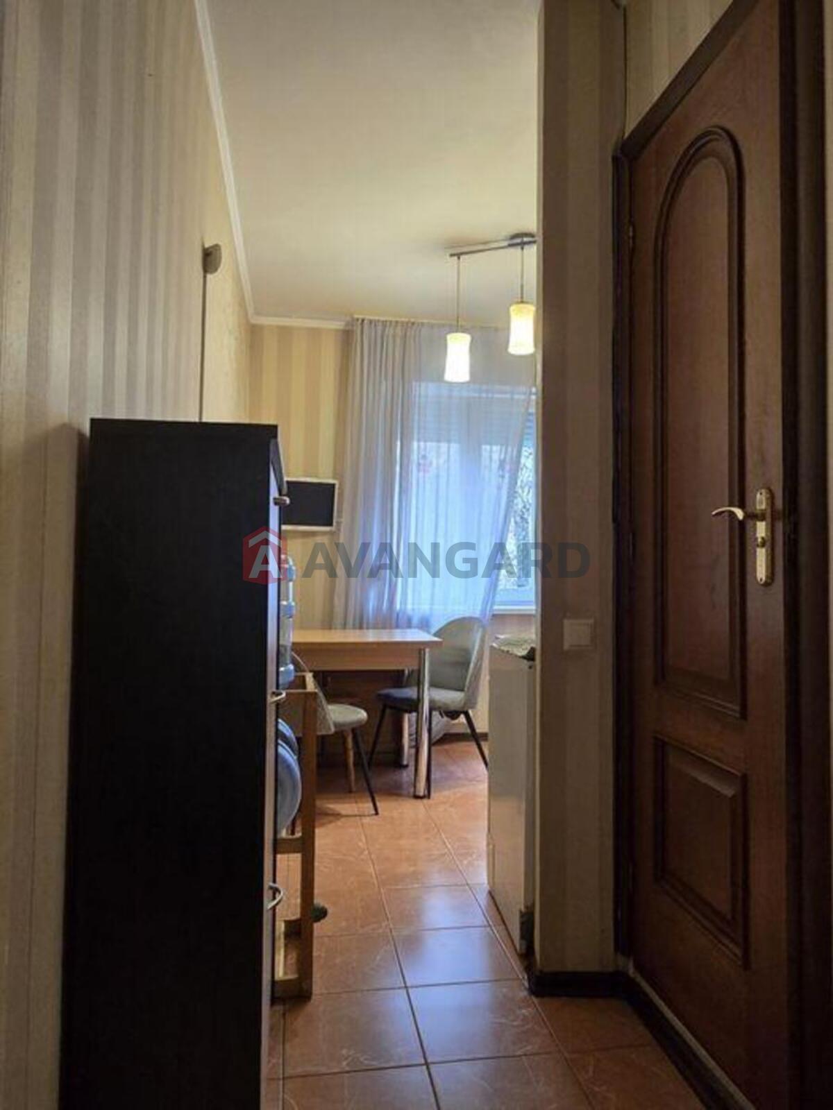 2 ��. ��������, 50/-/7 ��. �., 1/10 ������ ���� 12