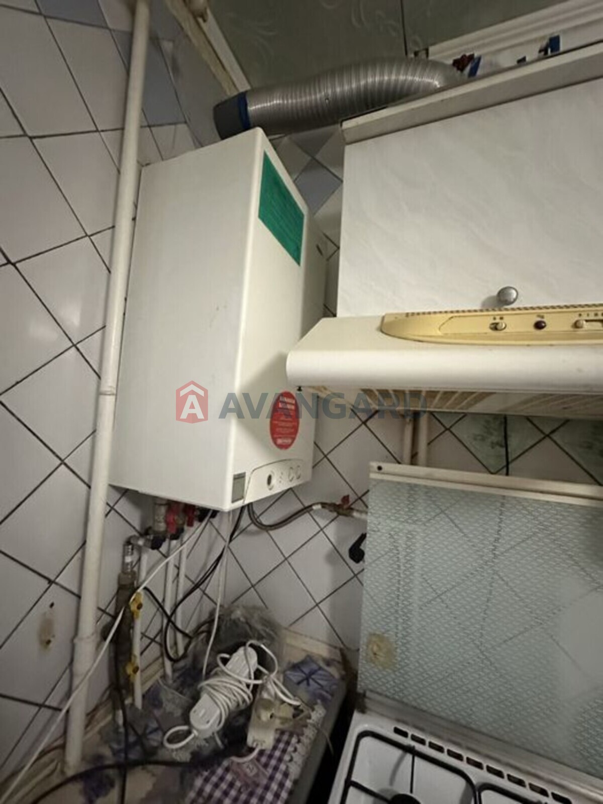 1 . , 39/-/8 . ., 4/9   12