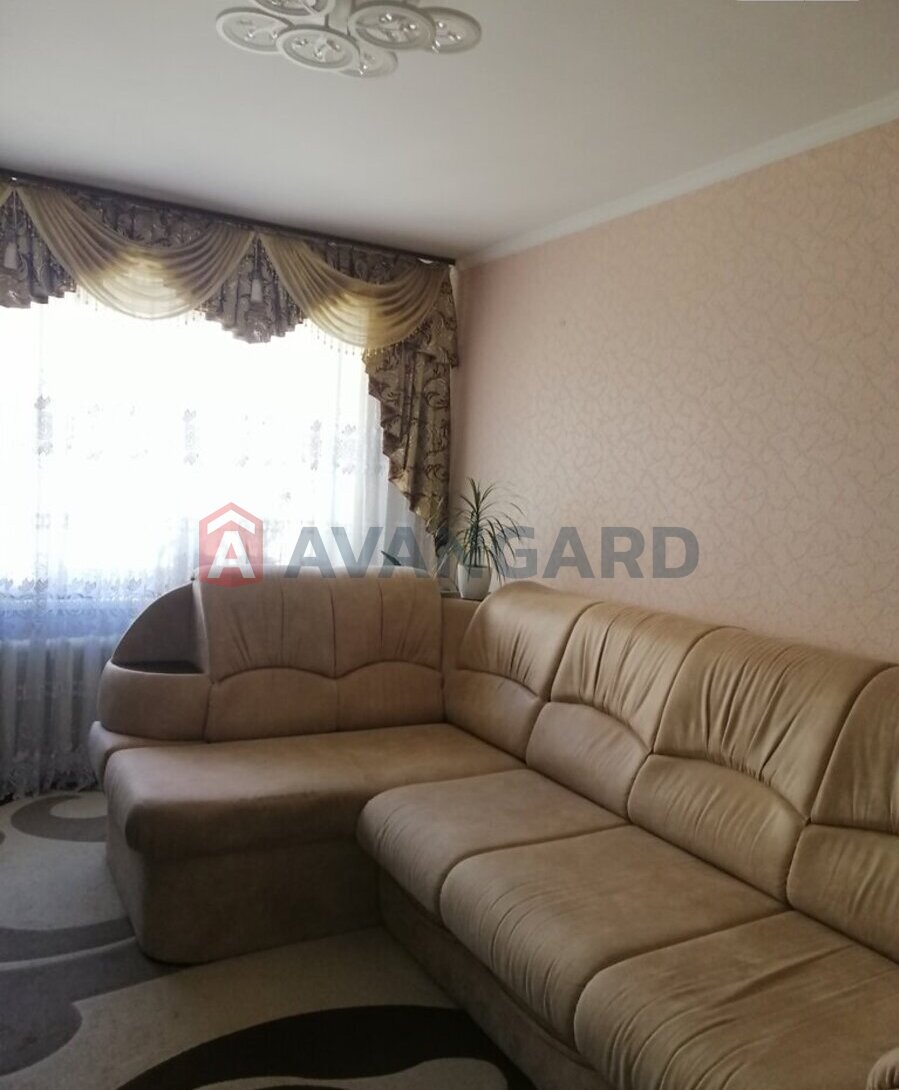 3 ��. ��������, 61/60/8 ��. �., 1/9 ������ ���� 1