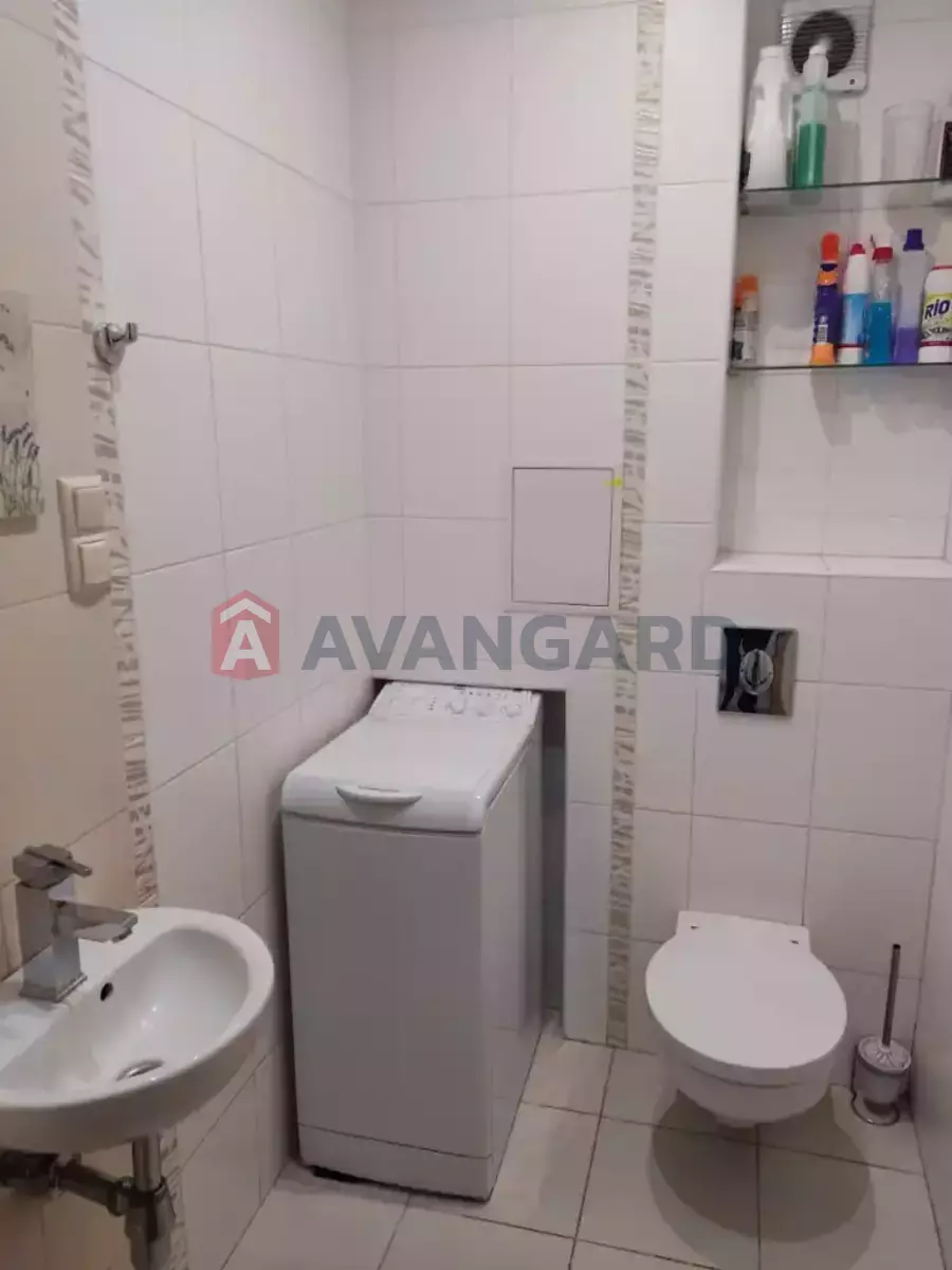 3 ����. ��������, 99/-/12 ��. �., 13/17 ���� ���� 2