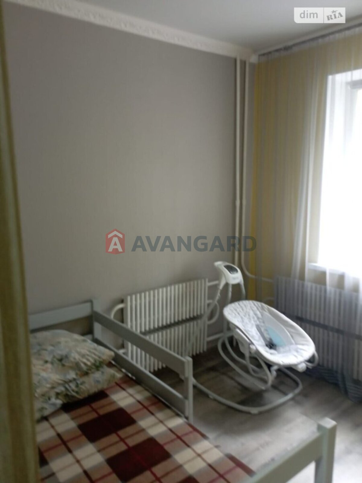 3 ����. ��������, 63/-/8 ��. �., 2/9 ���� ���� 13