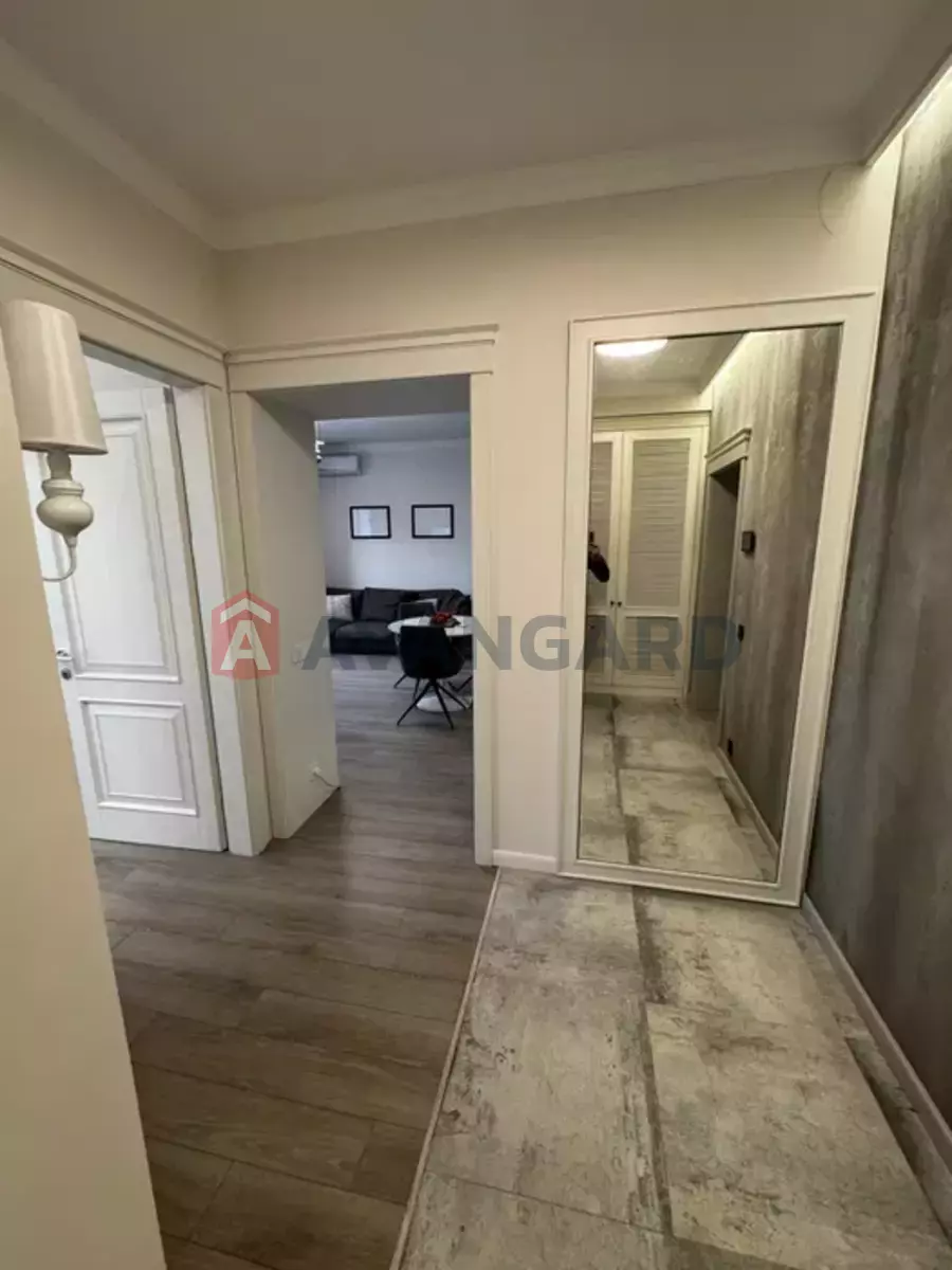 3 ��. ��������, 78/-/30 ��. �., 10/12 ������ ���� 15