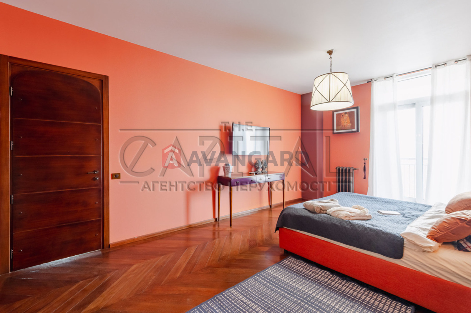 4 ��. ��������, 160/80/40 ��. �., 8/25 ������ ���� 18