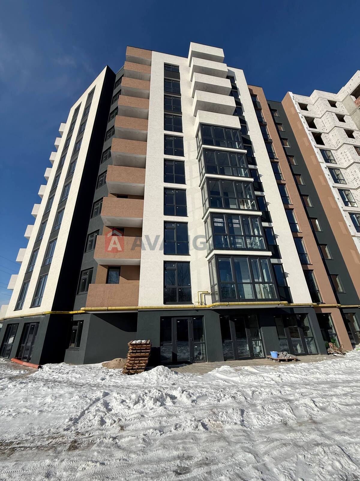 2 ��. ��������, 62/33/15 ��. �., 3/10 ������ ���� 1