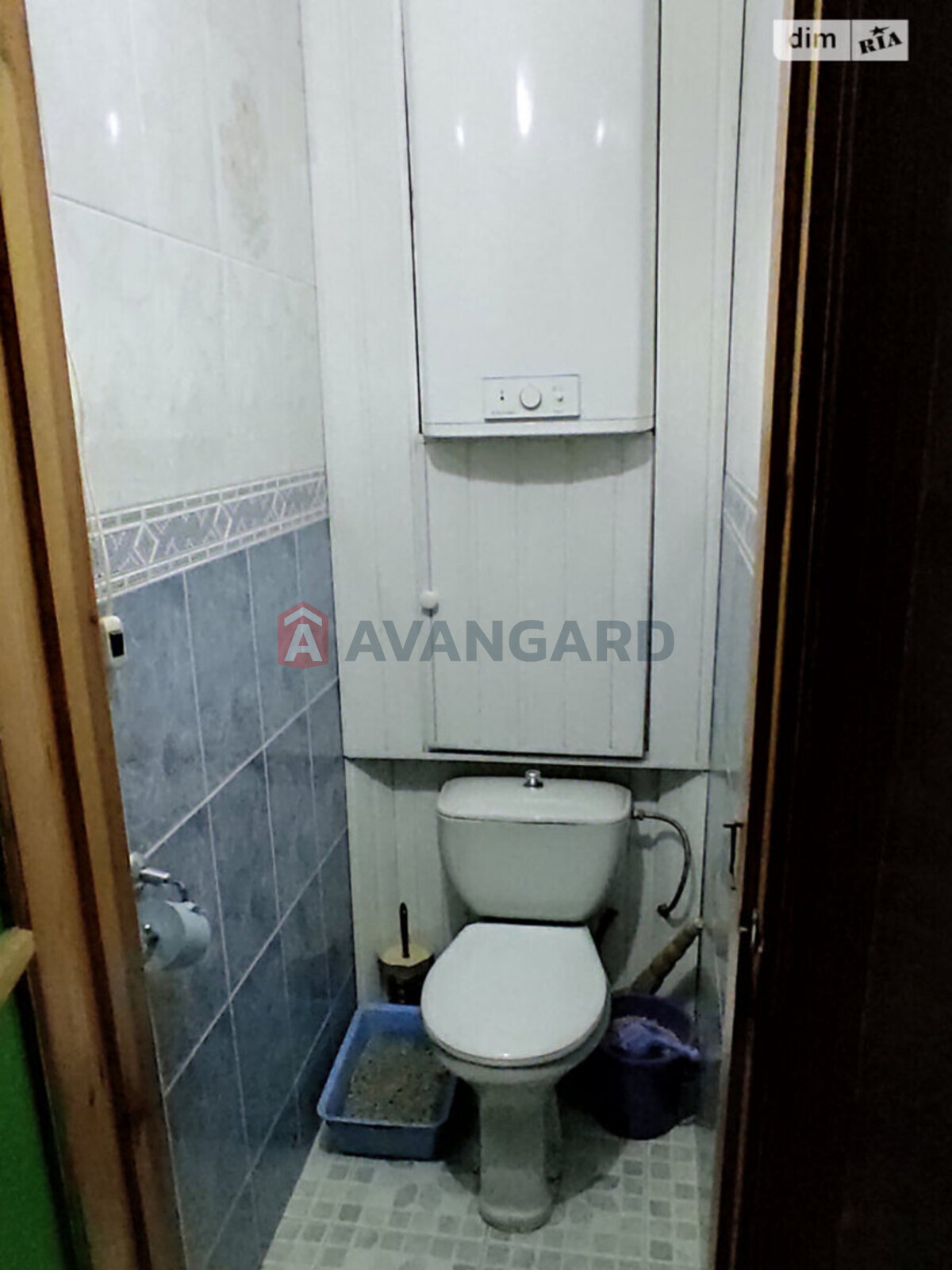 3 ��. ��������, 72/-/- ��. �., 12/14 ������ ���� 12