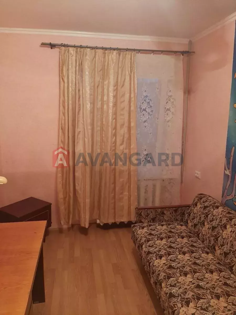 4 ��. ��������, 78/-/7 ��. �., 4/9 ������ ���� 19