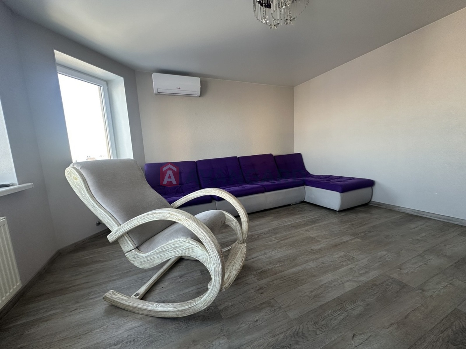 3 ��. ��������, 83/34/18 ��. �., 10/11 ������ ���� 3