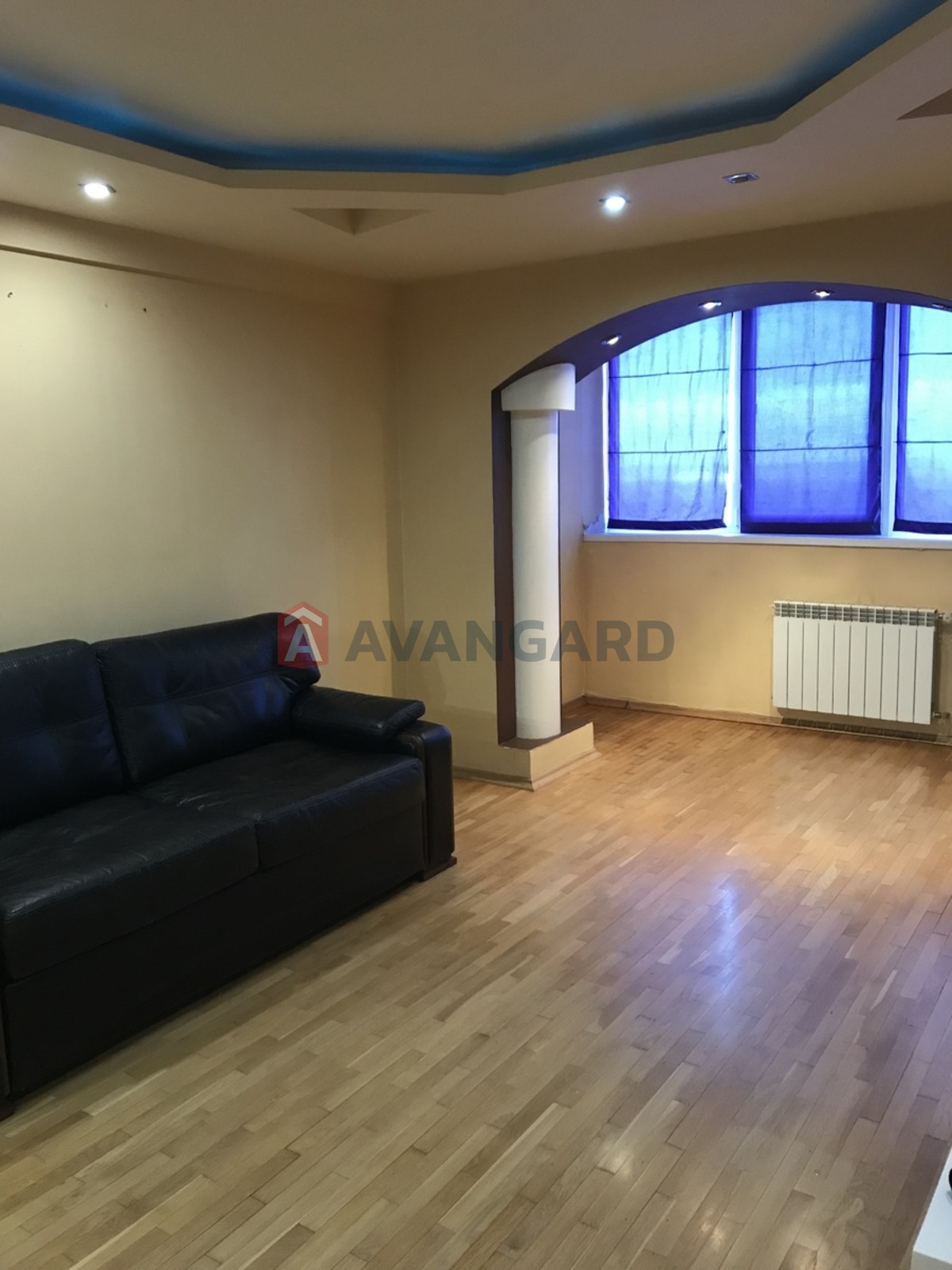 1 ��. ��������, 42/25/6 ��. �., 16/17 ������ ���� 7