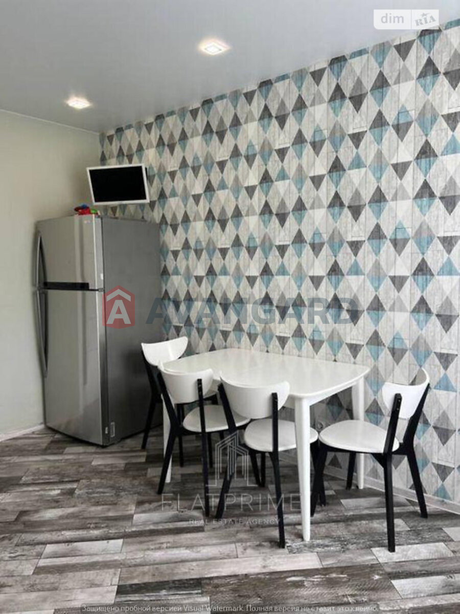 3 ��. ��������, 78/44/14 ��. �., 2/10 ������ ���� 4