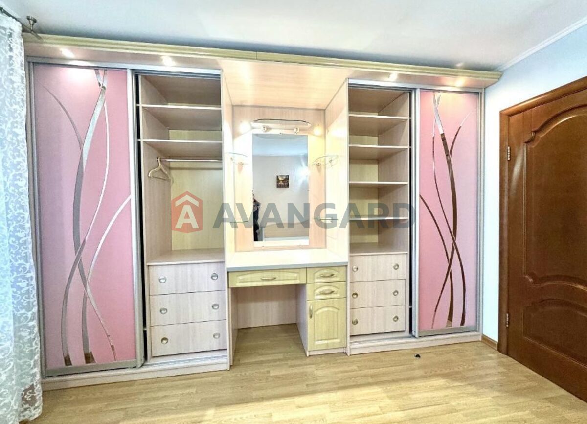 3 ��. ��������, 79/-/14 ��. �., 6/25 ������ ���� 7