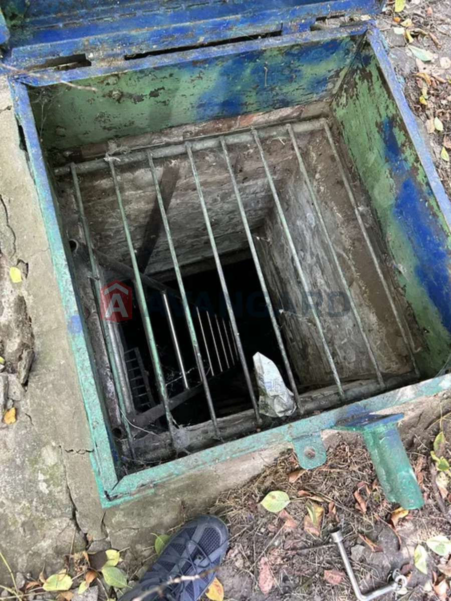 2 ��. ��������, 44/-/6 ��. �., 3/5 ������ ���� 18