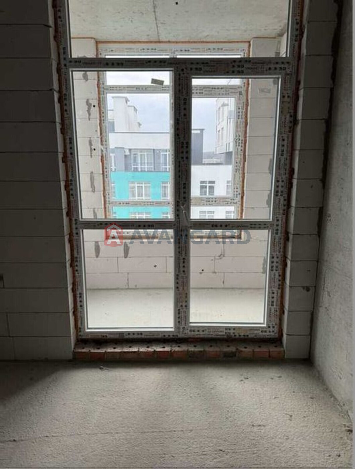 3 ��. ��������, 98/-/15 ��. �., 9/9 ������ ���� 10