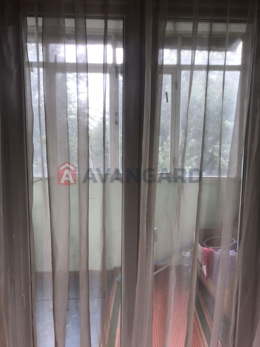 3 ����. ��������, 63/-/9 ��. �., 3/9 ���� ���� 14