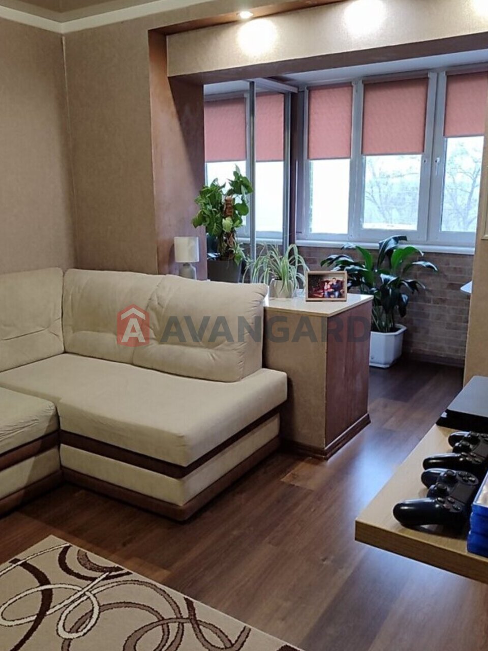 2 ��. ��������, 50/28/8 ��. �., 6/9 ������ ���� 1