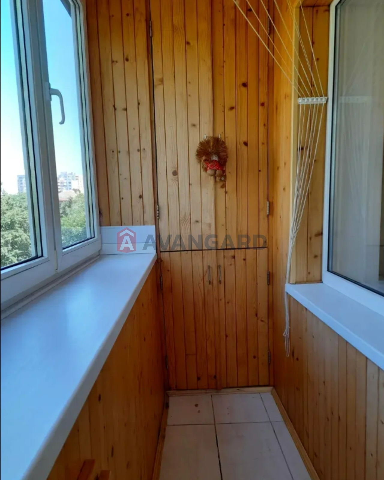 2 ��. ��������, 47/-/5 ��. �., 2/5 ������ ���� 8