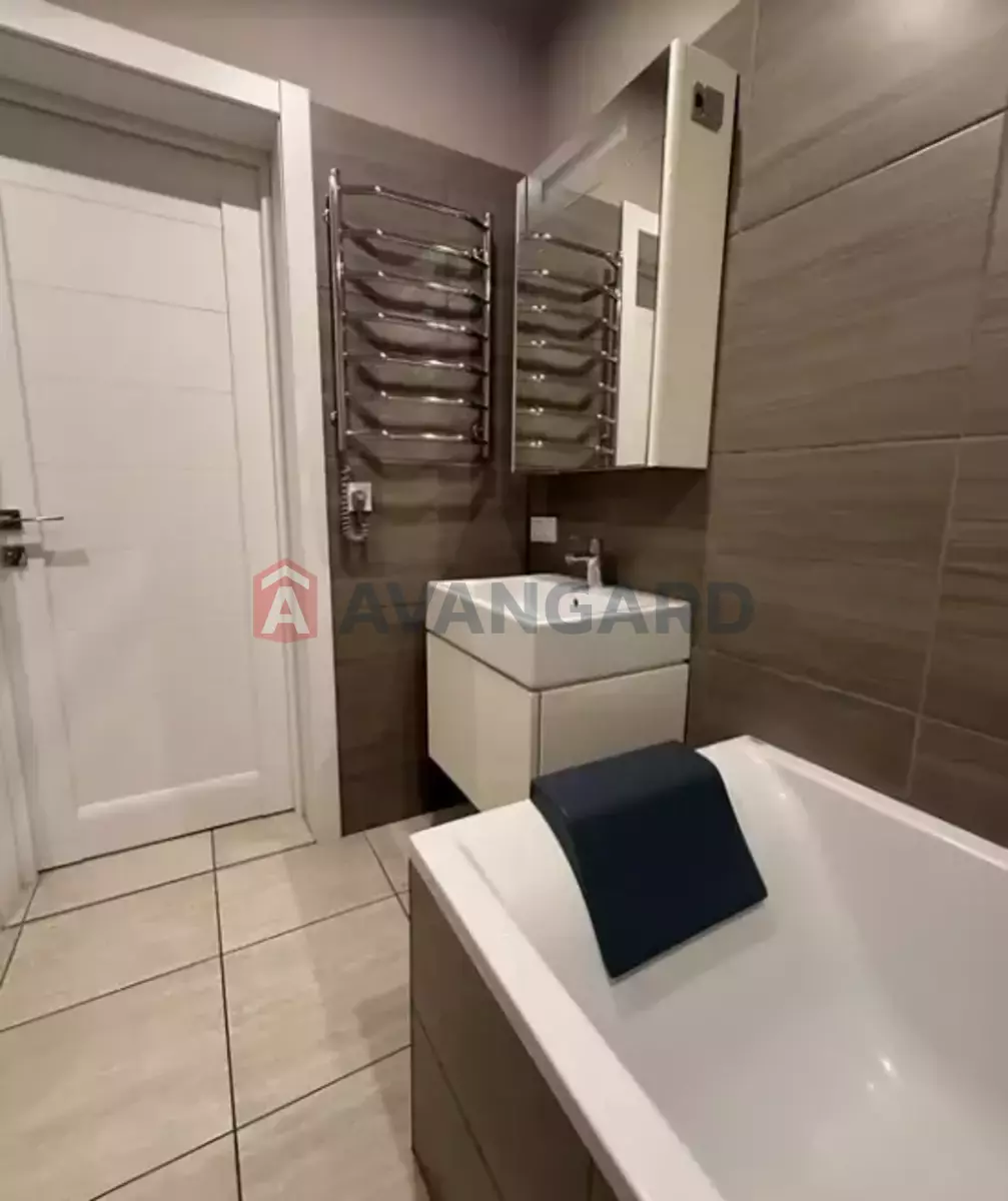 3 . , 70/49/7 . ., 9/9   13