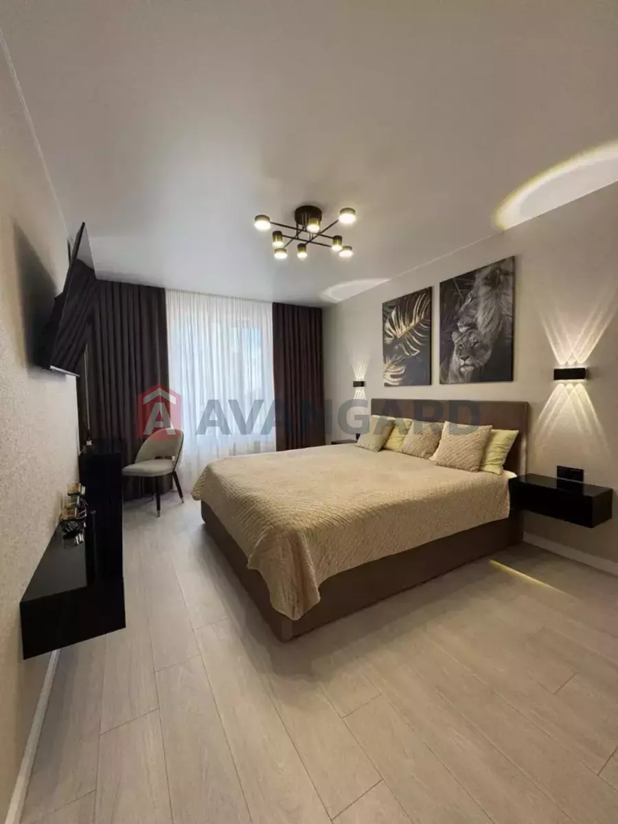 1 ��. ��������, 45/-/- ��. �., 7/10 ������ ���� 1