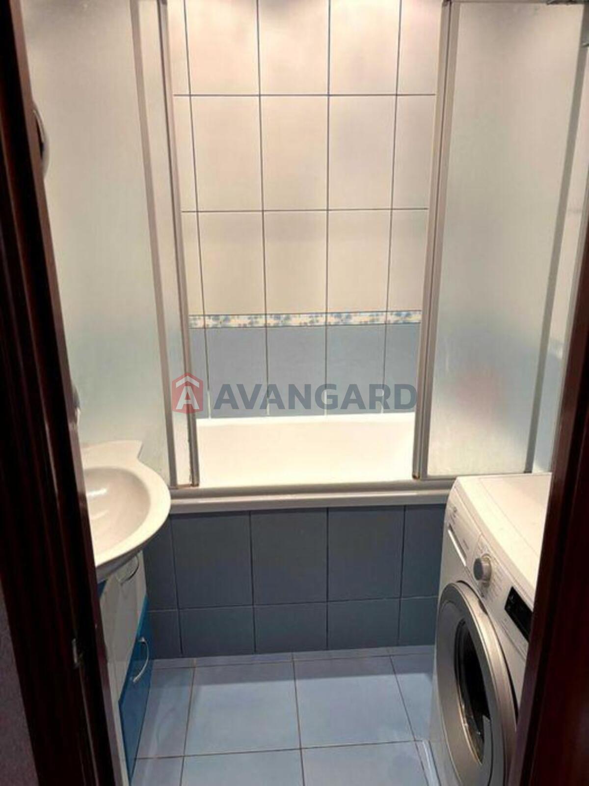 3 ��. ��������, 79/-/8 ��. �., 4/14 ������ ���� 6