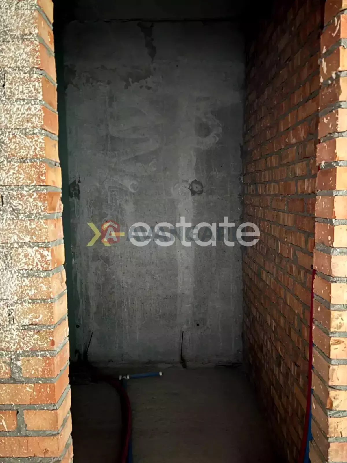 3 ��. ��������, 89/47/19 ��. �., 23/26 ������ ���� 4