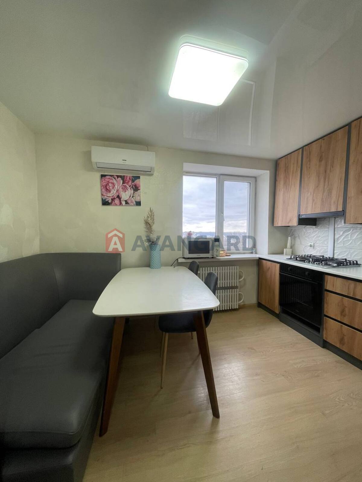 3 кім. квартира, 66/40/10 кв. м., 5/5 поверх фото 6 3 кім. квартира, 66/40/10 кв. м., 5/5 поверх фото 6