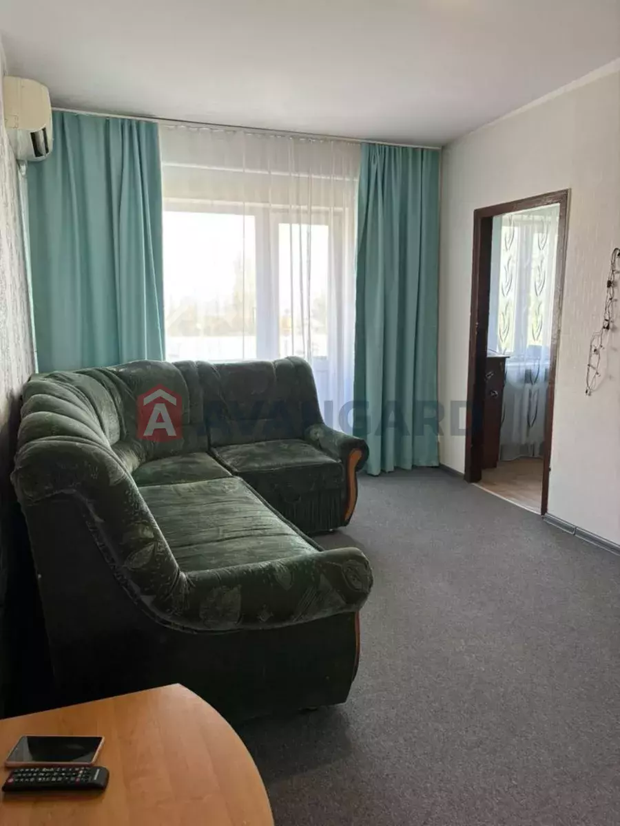 2 ����. ��������, 39/-/7 ��. �., 5/5 ���� ���� 2