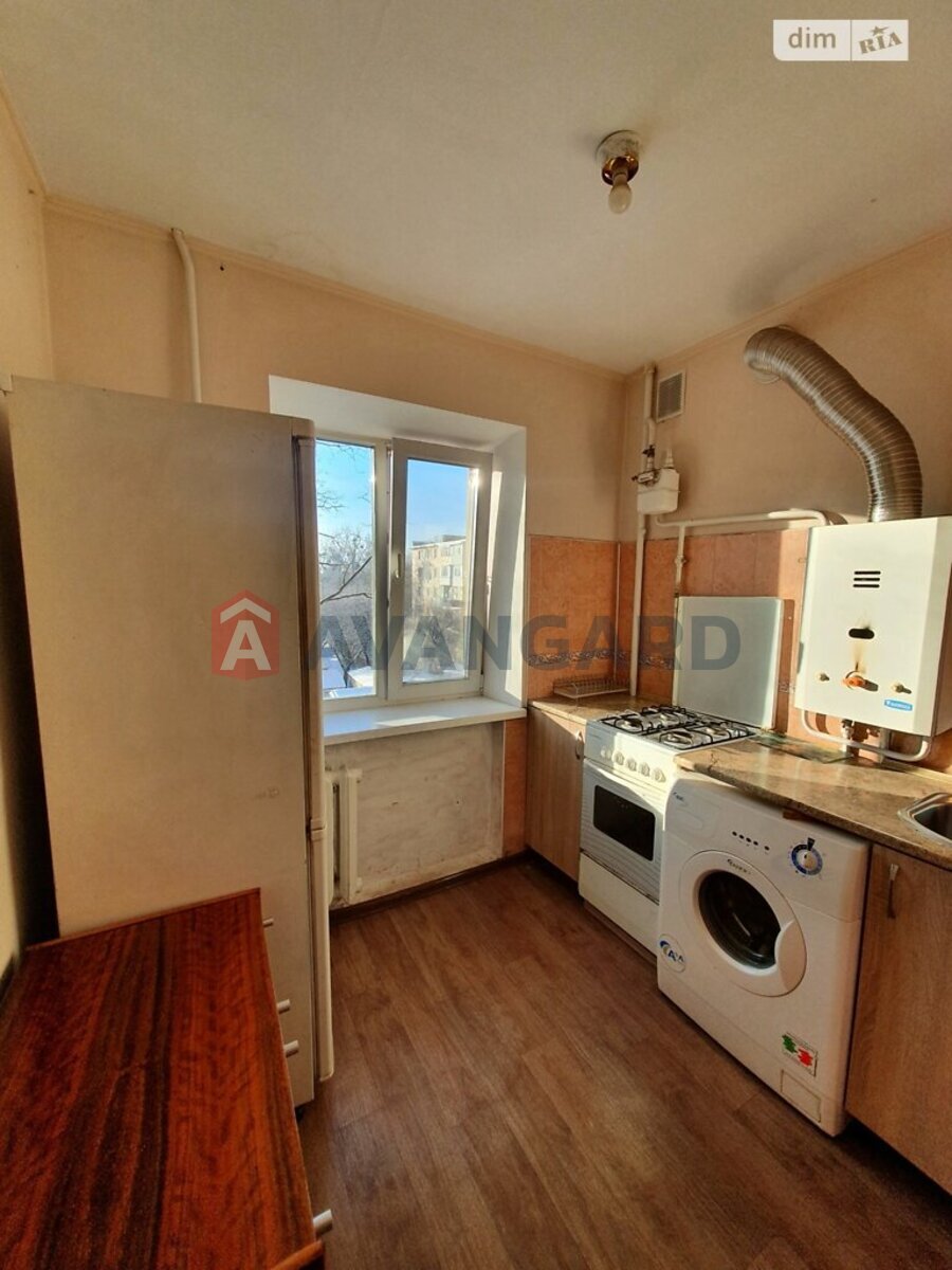 3 ��. ��������, 55/40/5 ��. �., 3/5 ������ ���� 1