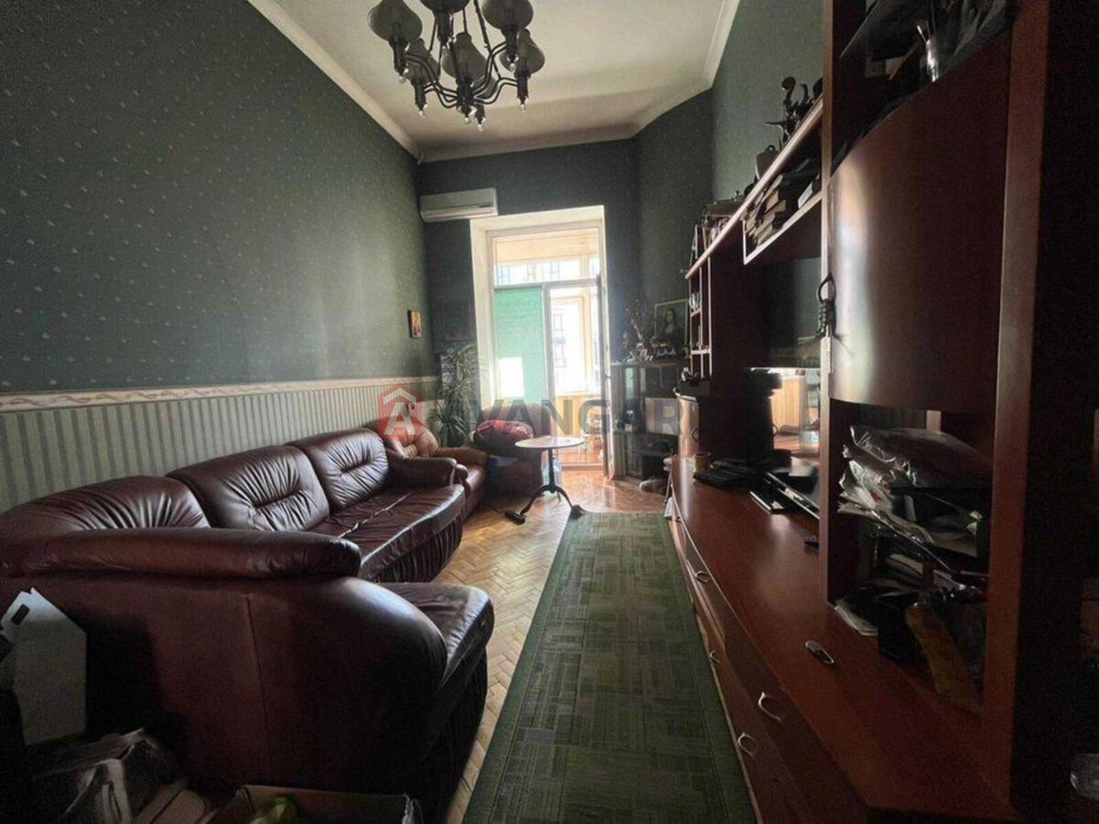 4 ��. ��������, 140/-/12 ��. �., 4/4 ������ ���� 5