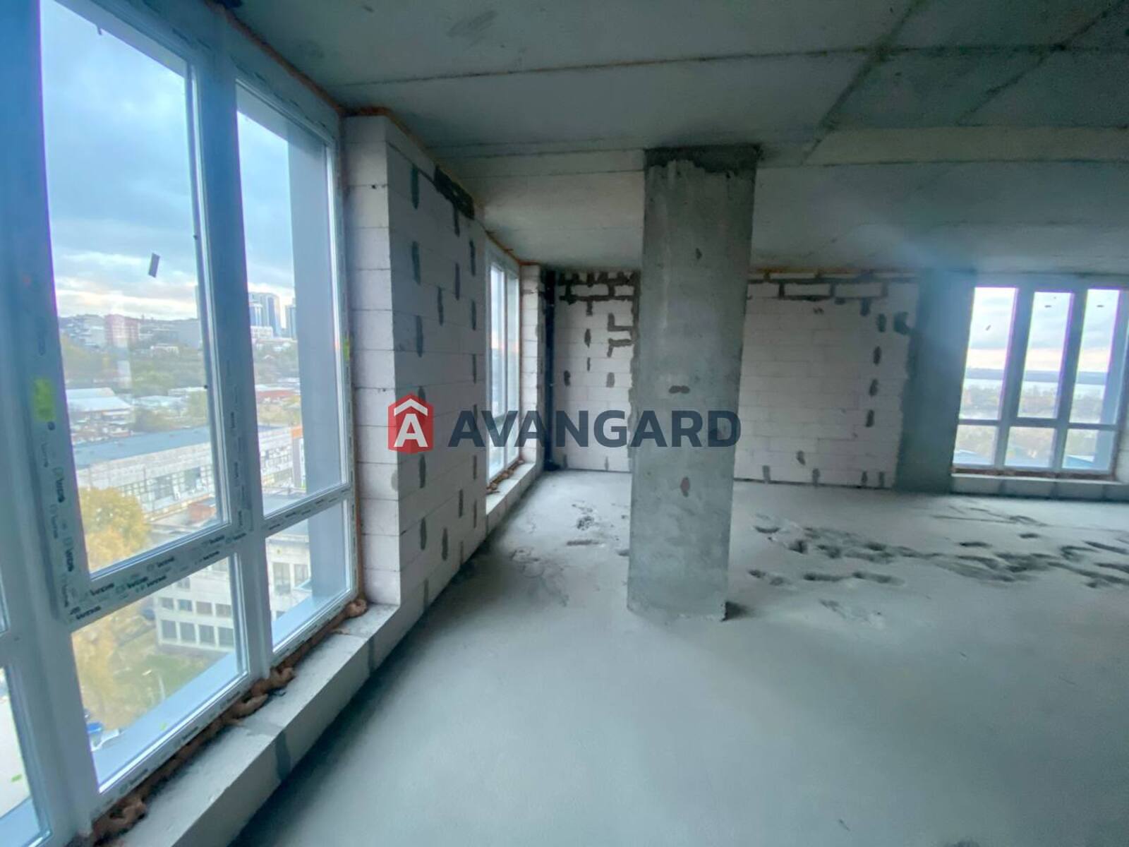 3 ��. ��������, 81/-/- ��. �., 7/23 ������ ���� 7