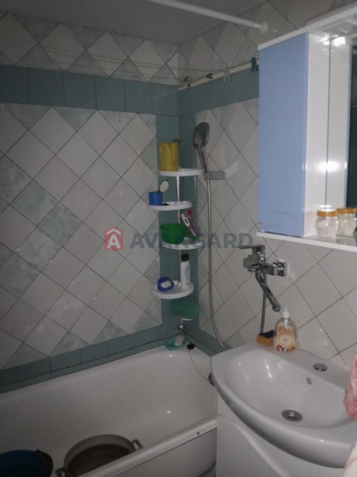 3 ��. ��������, 68/-/6 ��. �., 4/9 ������ ���� 6