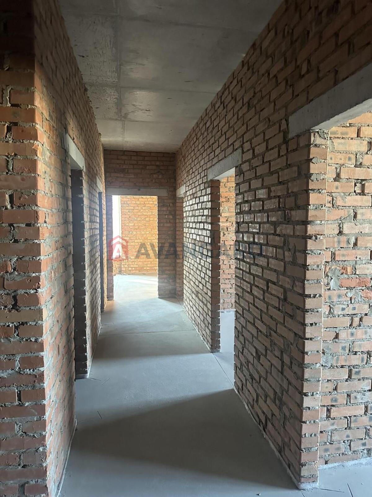 4 ��. ��������, 106/-/22 ��. �., 16/23 ������ ���� 6