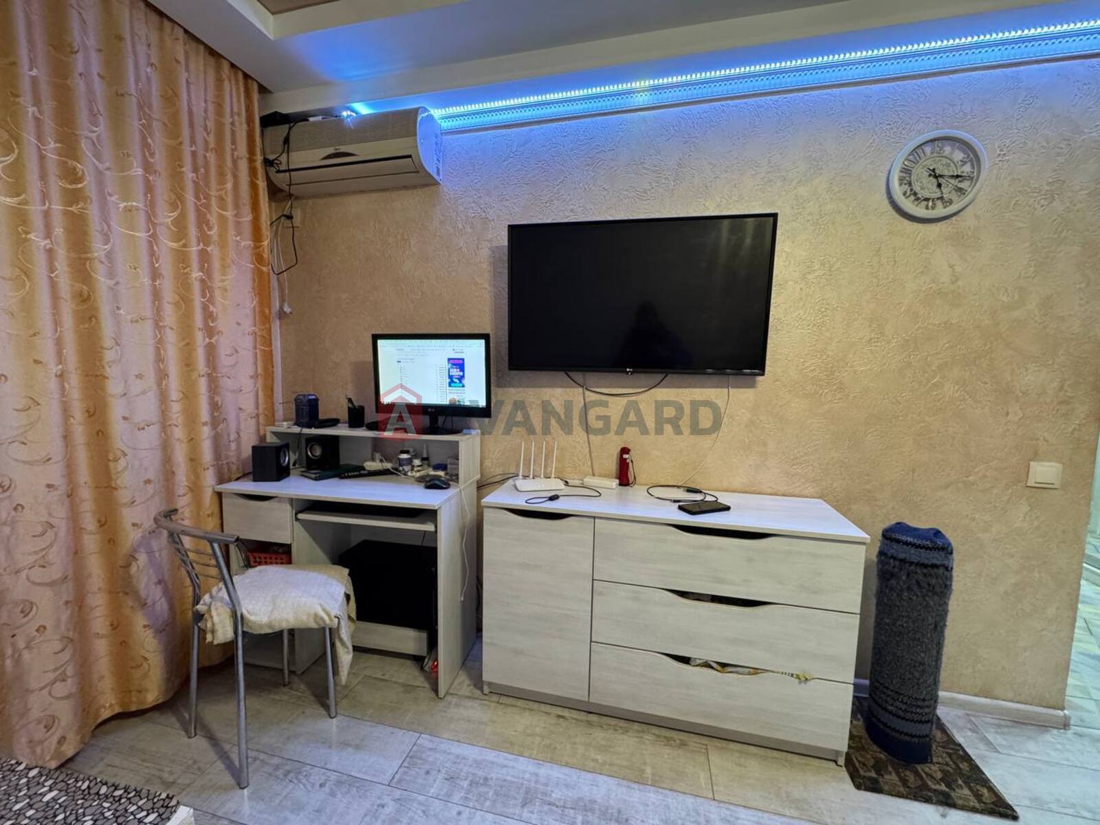 3 ��. ��������, 53.85/6.3/37.7 ��. �., 3/5 ������ ���� 7