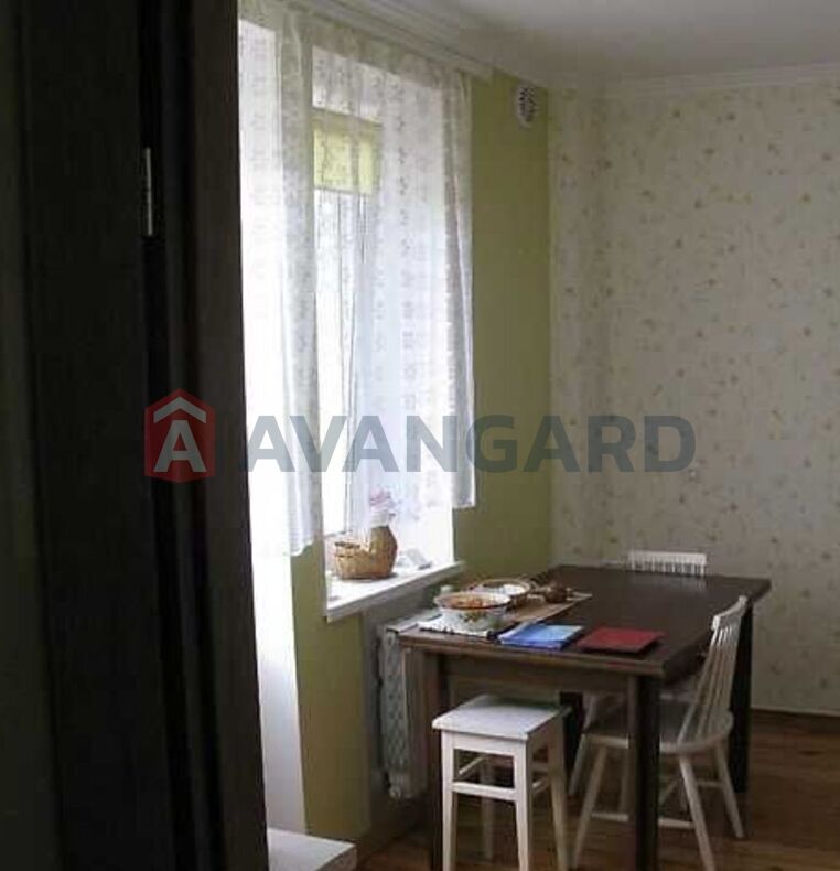 4 ��. ��������, 99/70/12 ��. �., 2/2 ������ ���� 5