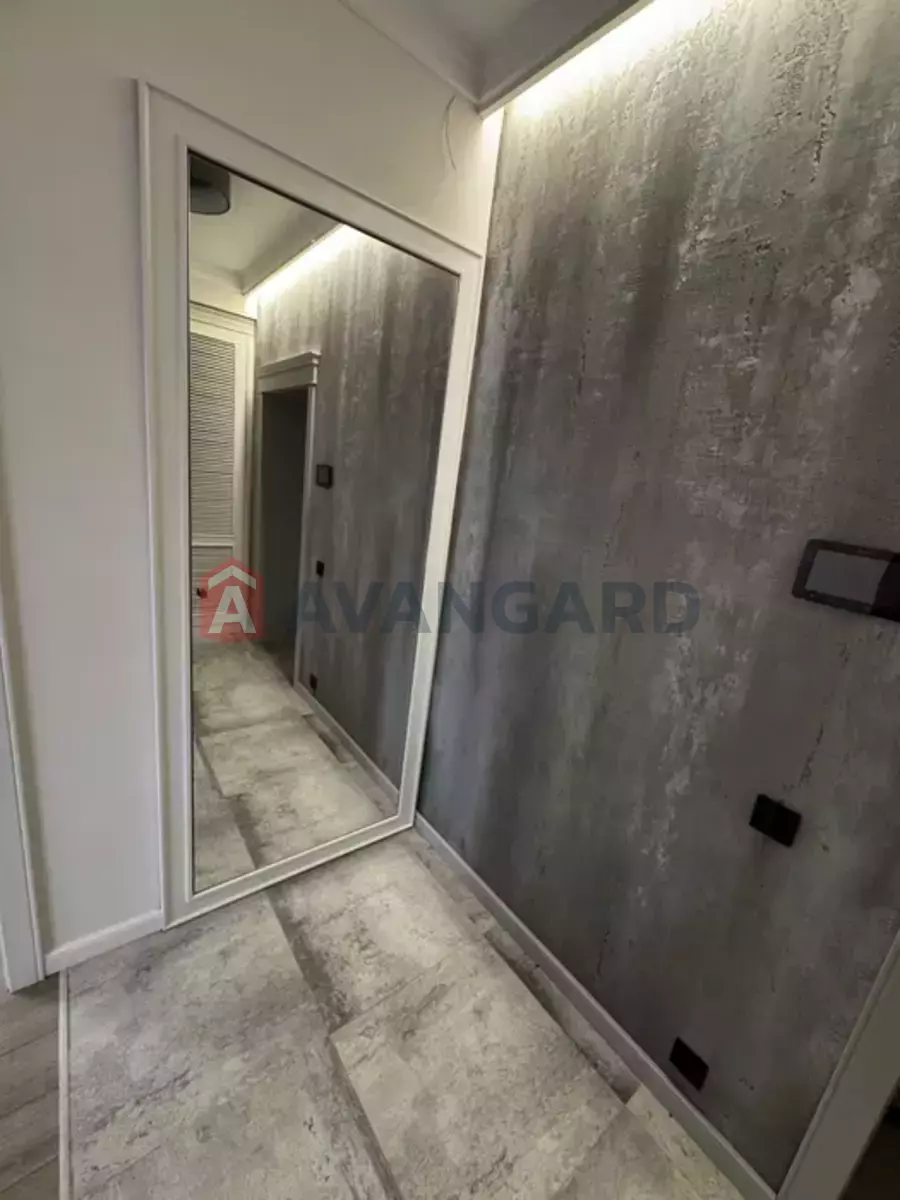 3 ��. ��������, 78/-/30 ��. �., 10/12 ������ ���� 9