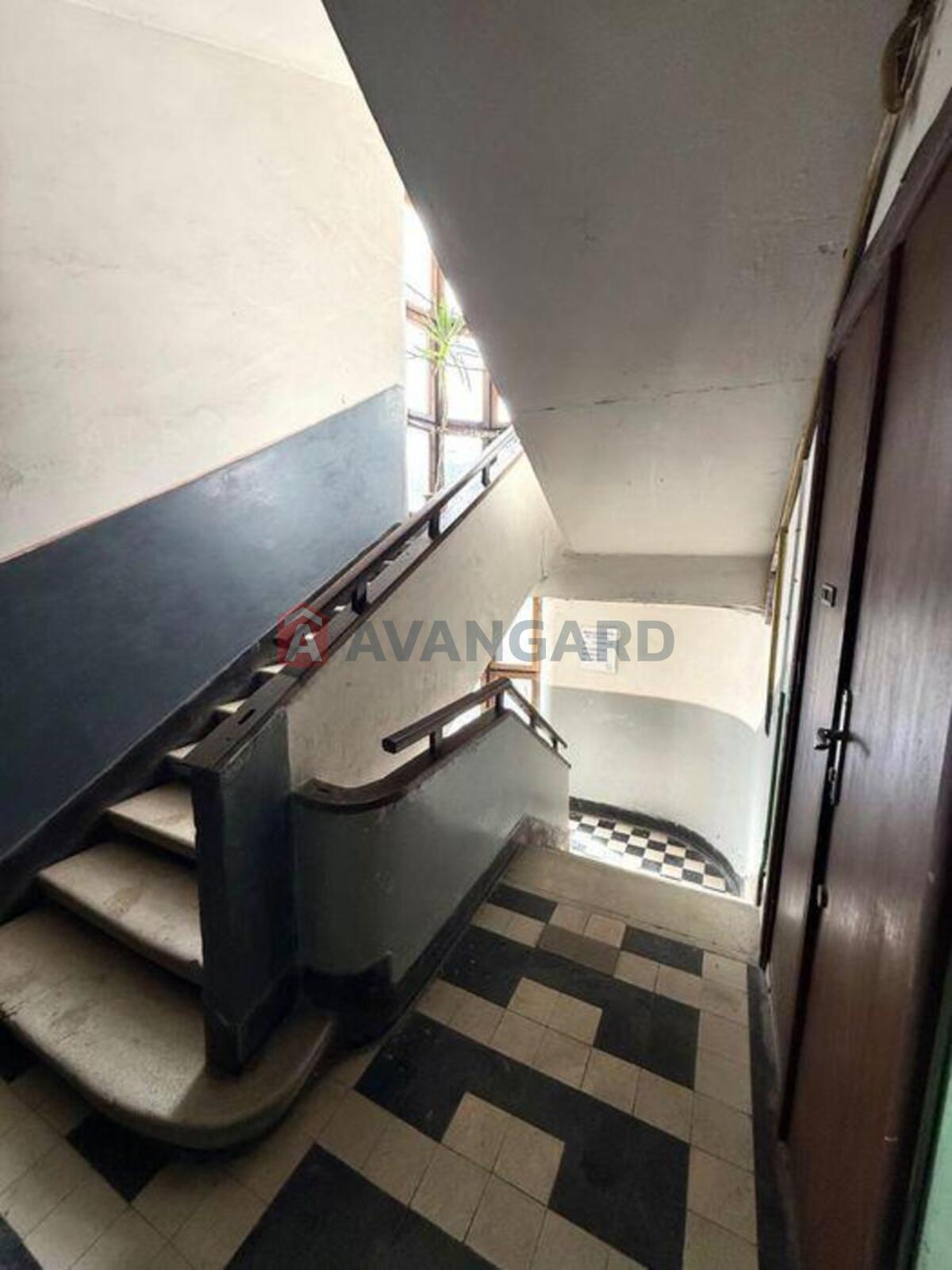 2 ����. ��������, 71/-/20 ��. �., 1/4 ���� ���� 21