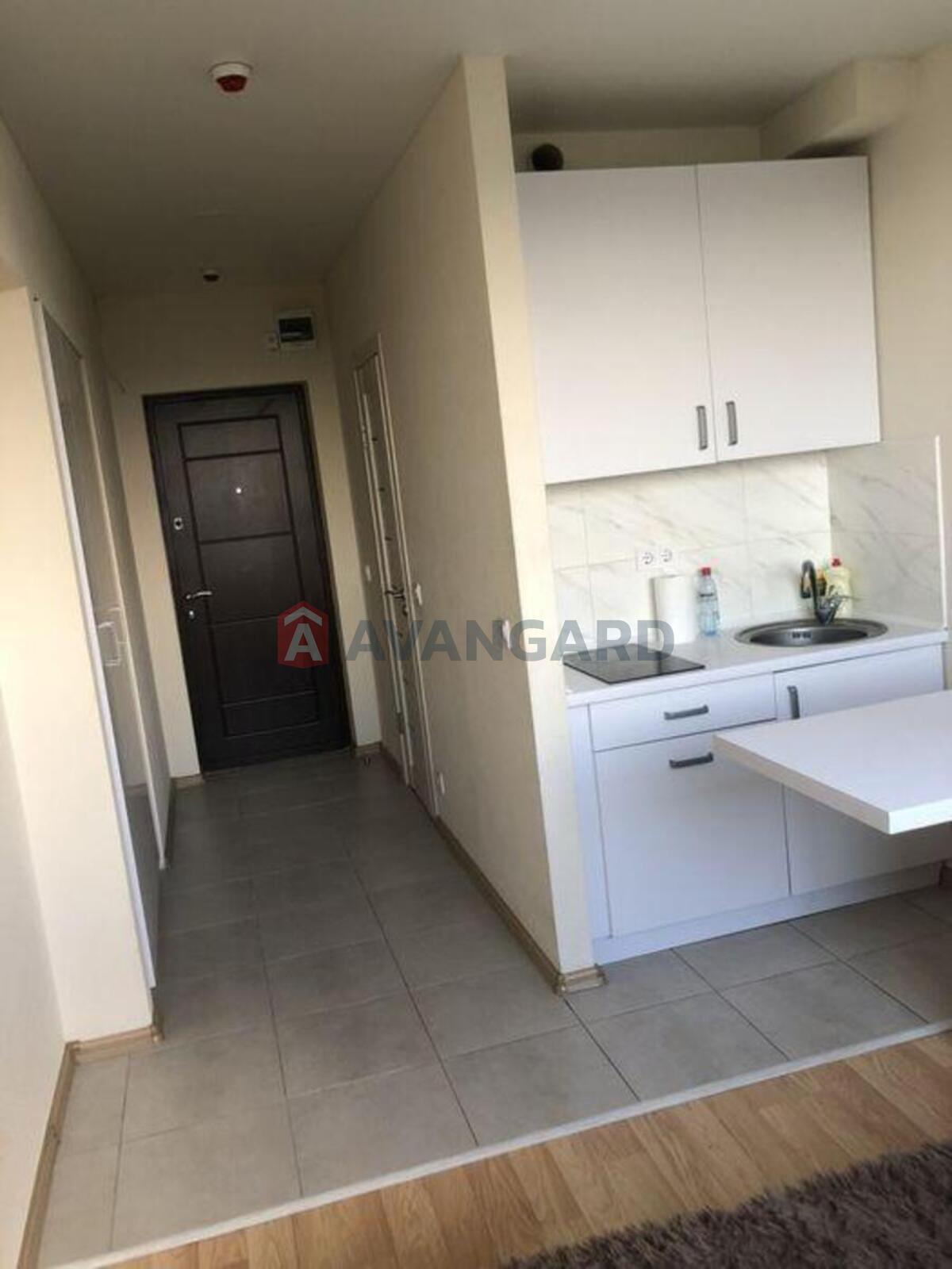 1 ��. ��������, 17/-/9 ��. �., 5/10 ������ ���� 6