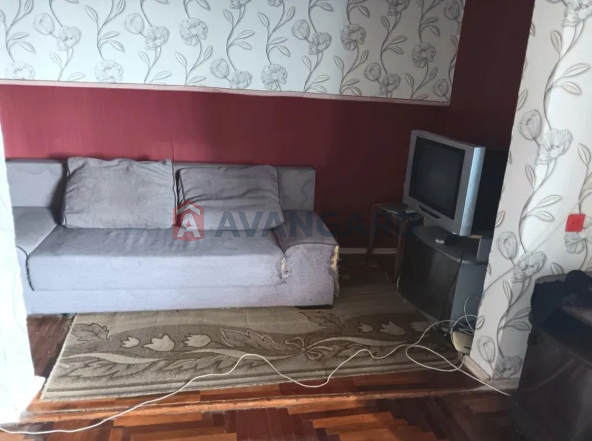 1 ����. ��������, 40/-/8 ��. �., 5/9 ���� ���� 7