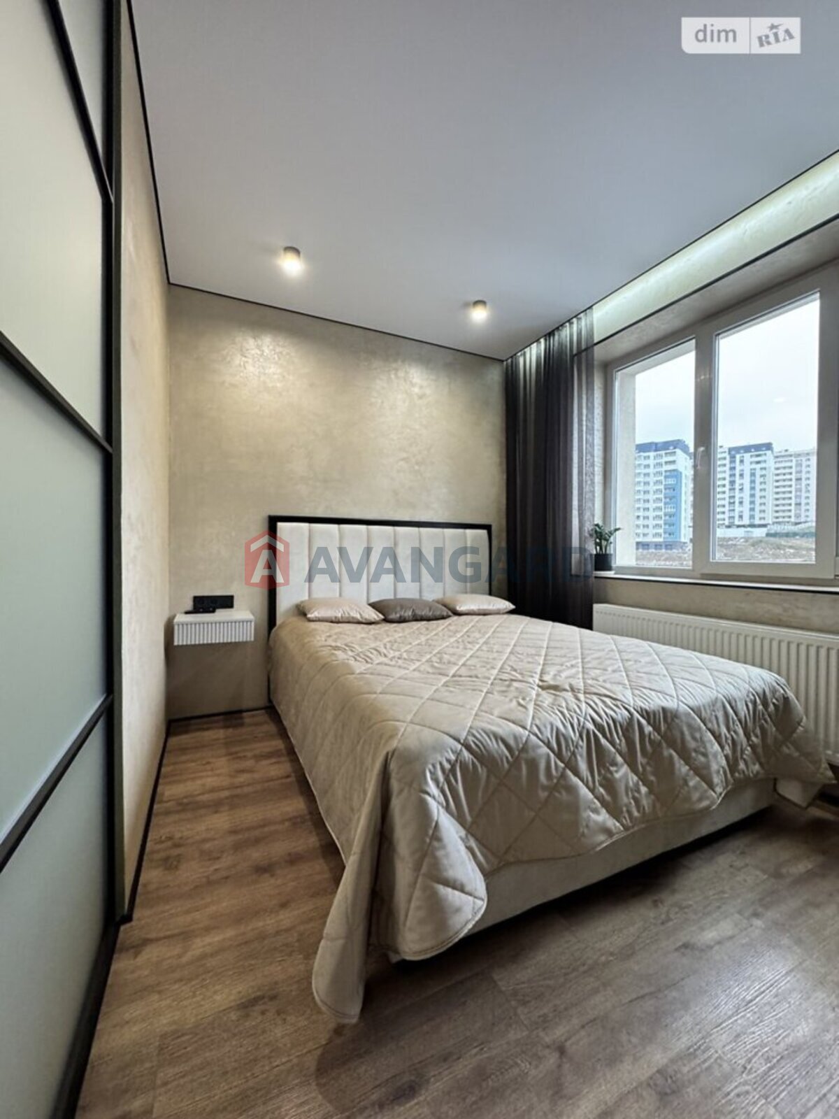 1 ��. ��������, 48/16/16 ��. �., 2/10 ������ ���� 2