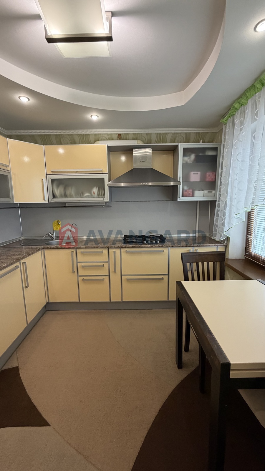 3 комн. квартира, 70/-/8 кв. м., 6/9 этаж фото 1 3 комн. квартира, 70/-/8 кв. м., 6/9 этаж фото 1