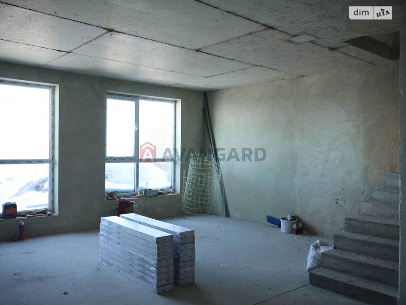 3 ����. ��������, 91/22/34 ��. �., 9/10 ���� ���� 14