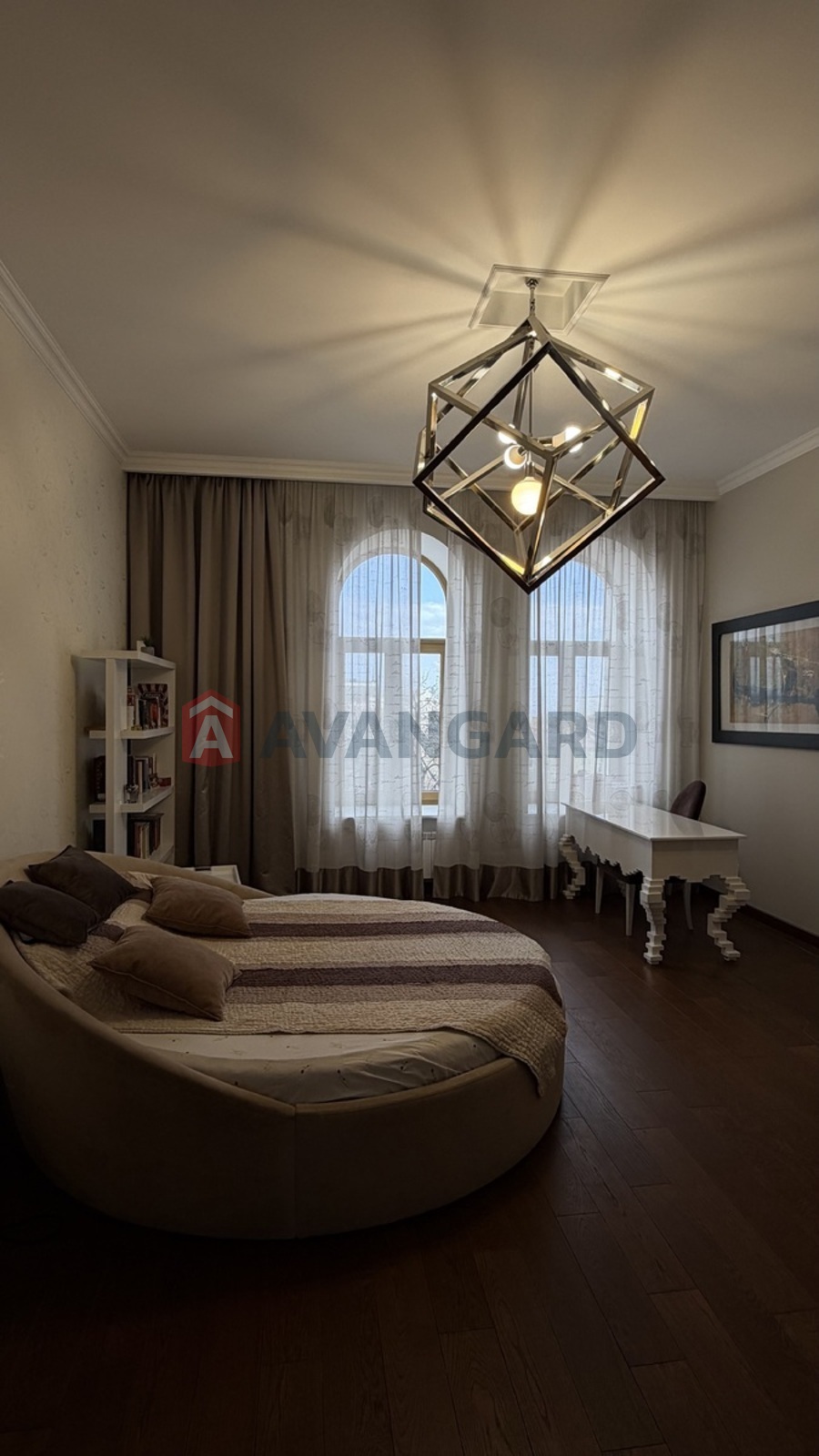 6 ��. ��������, 388/210/24 ��. �., 5/6 ������ ���� 20